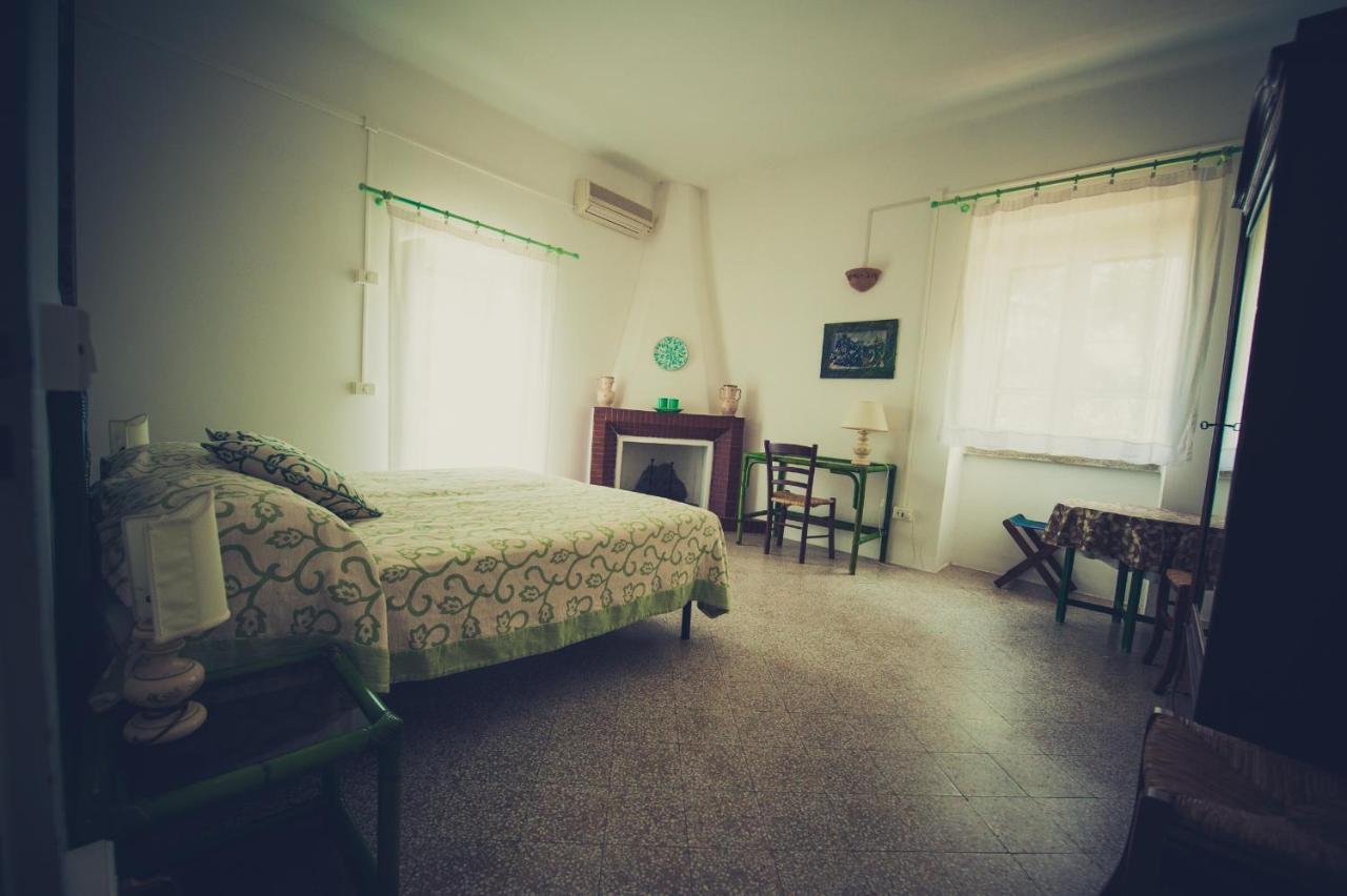 Bed & Breakfast Masseria Perronello *